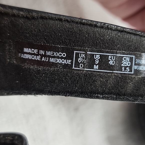 CLARKS COLLECTION LAURIEANN COVE BLACK LEATHER IMPORTED FROM MEXICO LADIES 9 GUC - Picture 6 of 16